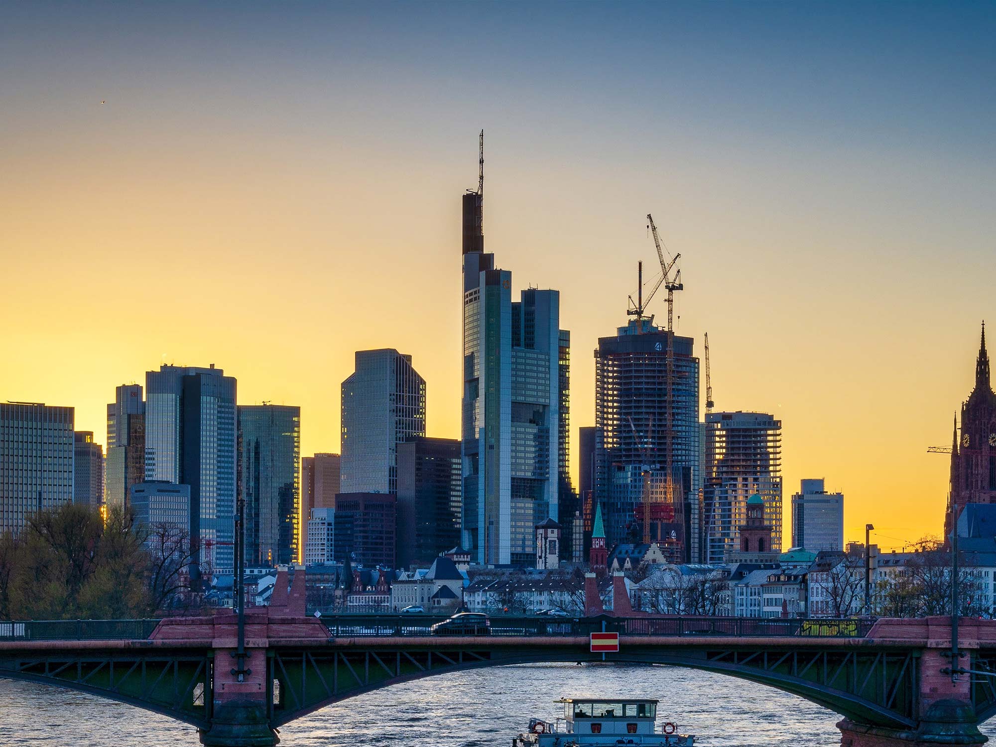 Frankfurt School Blockchain Center (FSBC) in Frankfurt am Main, Germany - skyline of Frankfurt - European community for banks and digital assets